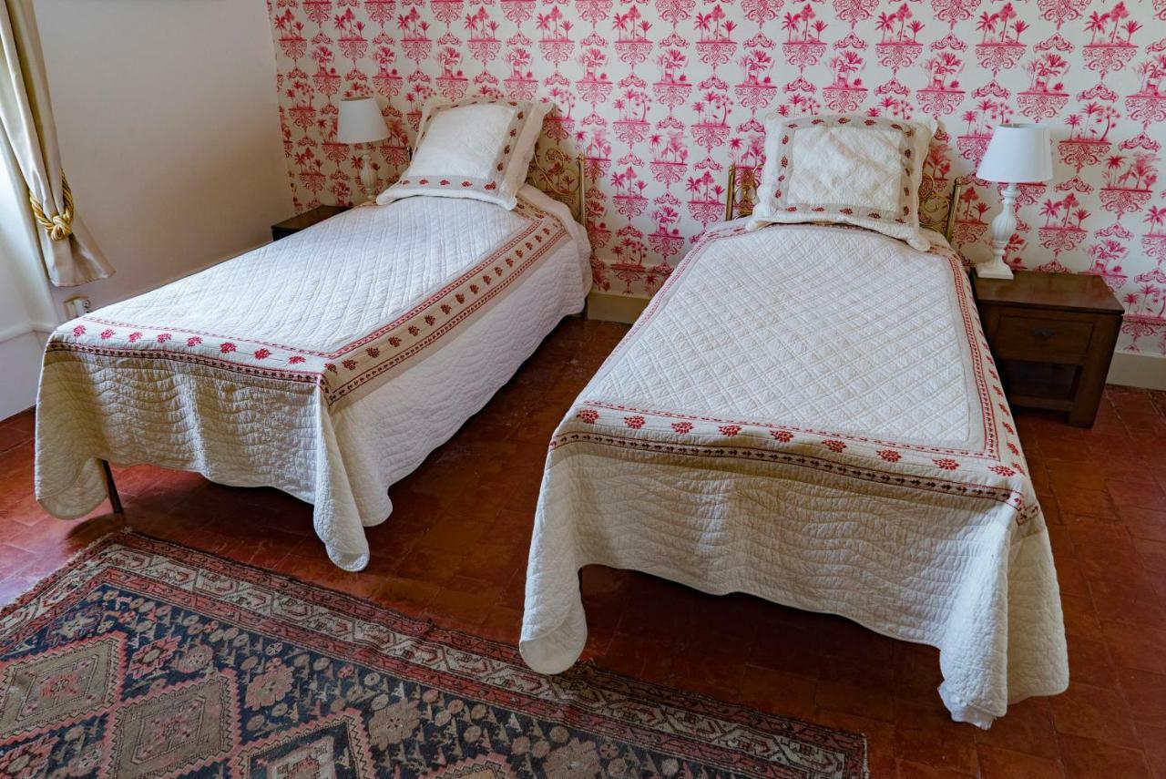La Maison Des Palmiers Омс Екстериор снимка